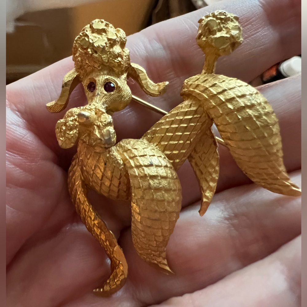 Vintage 50s/60s Poodle Pin Gold finish
